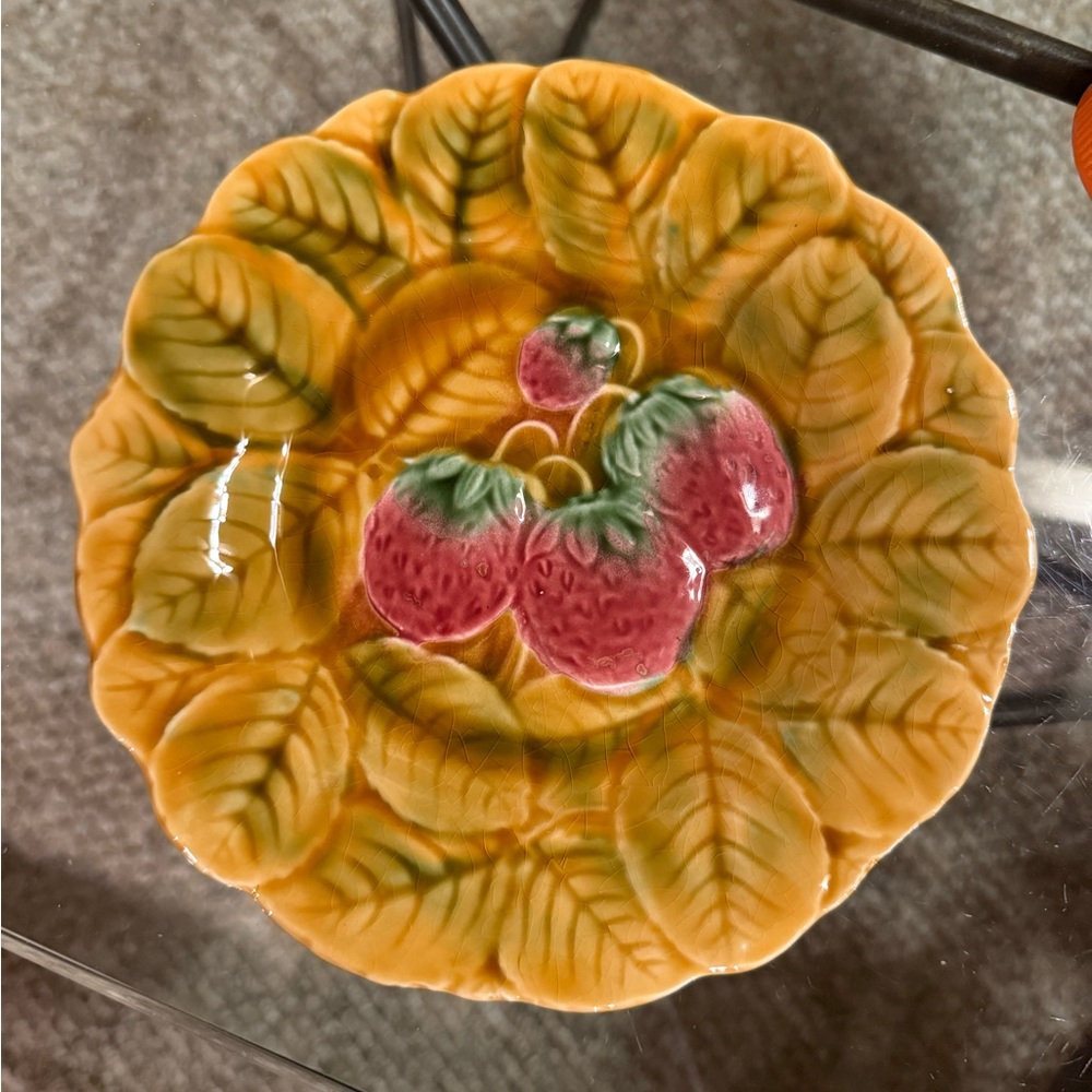 Sarreguemines Majolica pears Plate France Vintage Dessert plate 7.5 in